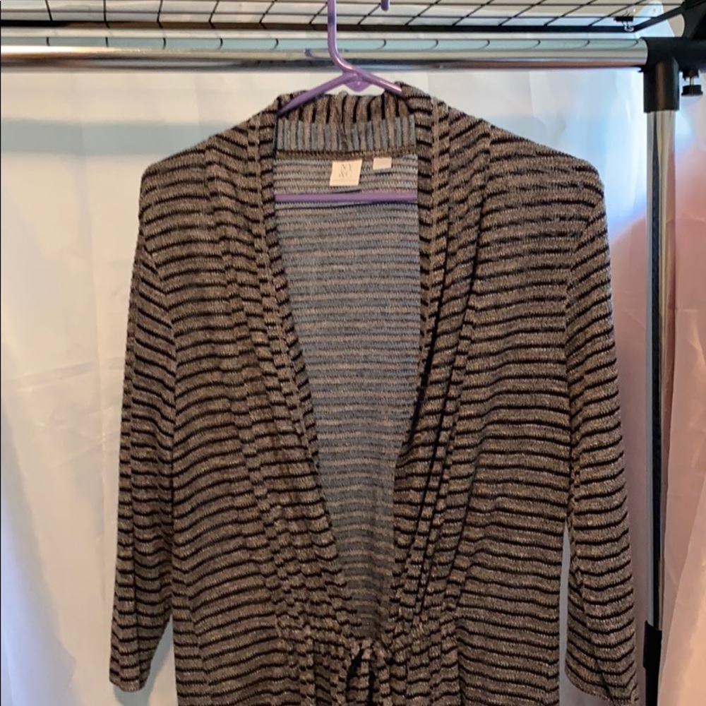 Sweater - Picture 3 of 4